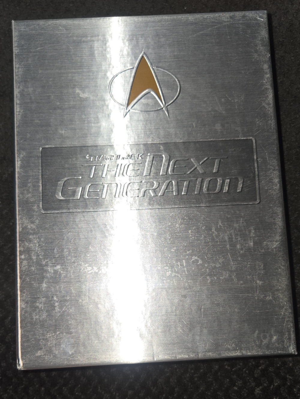 StarTrek The Next Generation Silver Collector's Edition Case. Season 3
